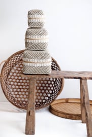 Offermand kraaltjes/schelpjes crème/wit