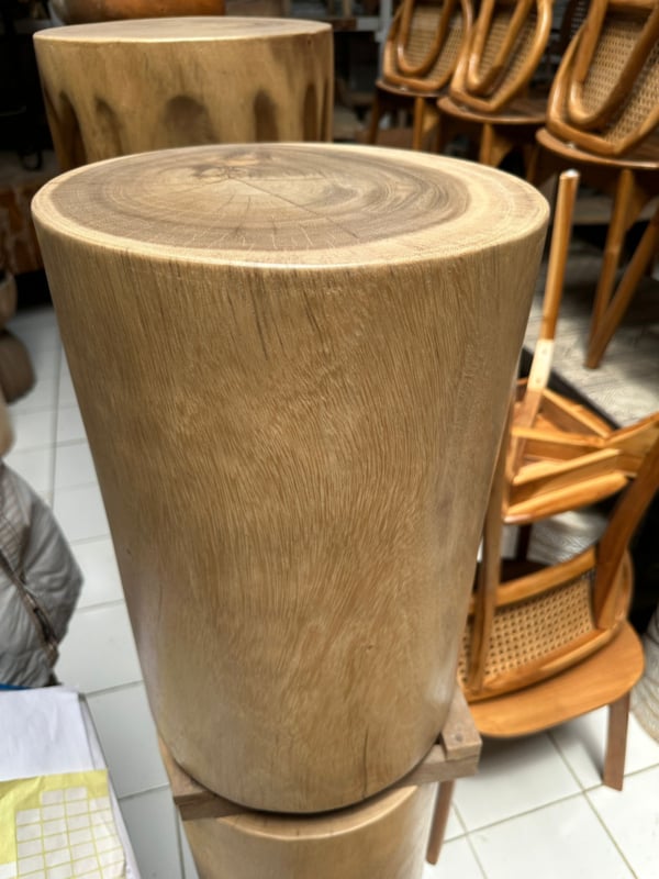 Suar krukje - boomstam krukje