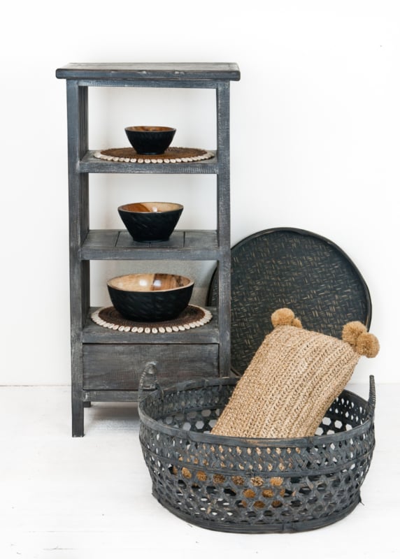 Fijne bamboe mand met handvatten zwart