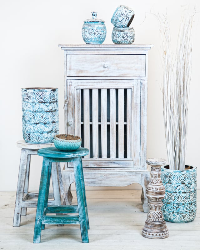 Houten kastje spijltjes whitewash