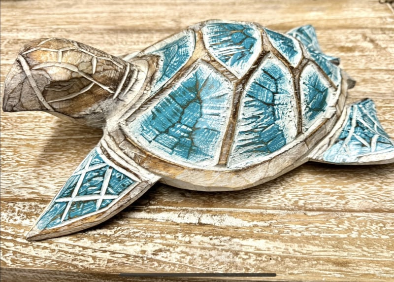 Wooden turtle turquoise