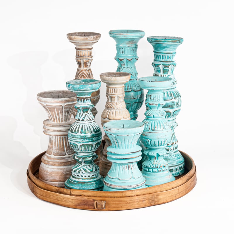 Tangan-Kerzenständer in der Farbe Celeste, 30 cm und 40 cm hoch