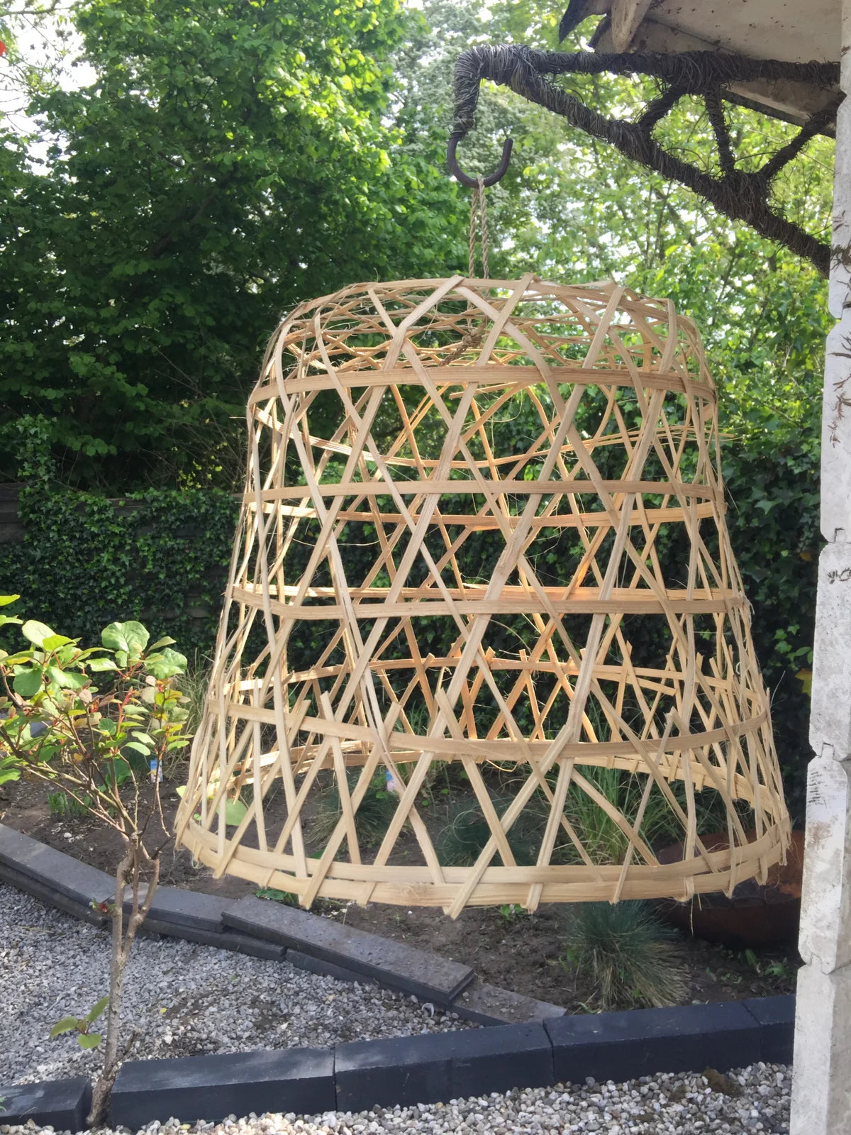 Mand pasar - schön als Lampe auf Ihrer Terrasse