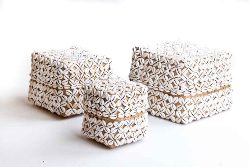 Offermand schelpjes wit/natural