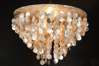 Hängelampe aus Capiz-Muscheln, XL 80x50cm, Gold