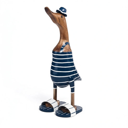 Houten eend met badpak en badslippers