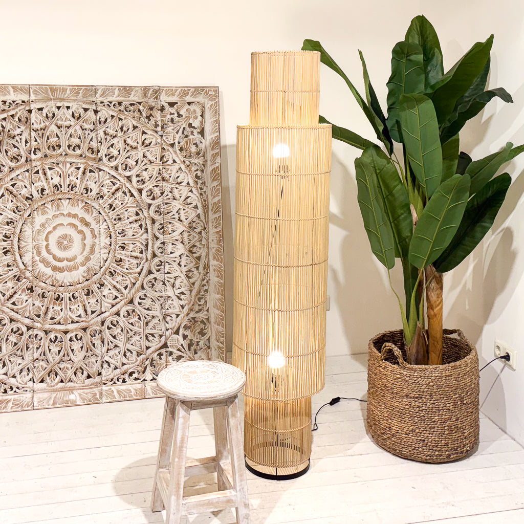 Rotan vloerlamp Dinding