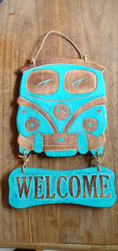 Houten VW hanger Welcome
