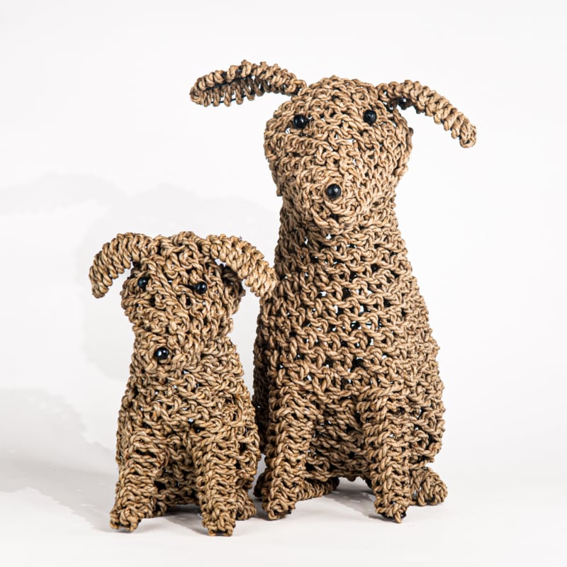 Hund aus Seil, sitzend oder liegend, mittelgroß, 30 cm