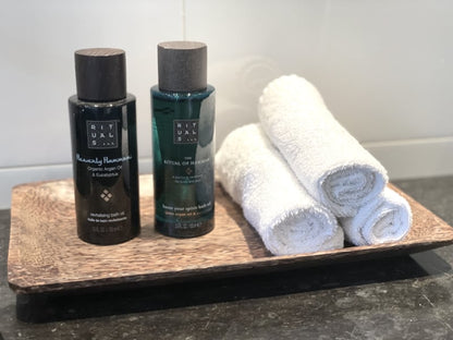 Coconut wood bowl rectangular 18x30cm