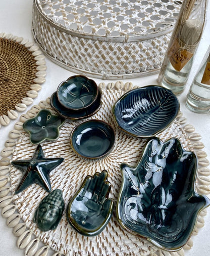 Aardewerk wierookhoudertje handje Fatima