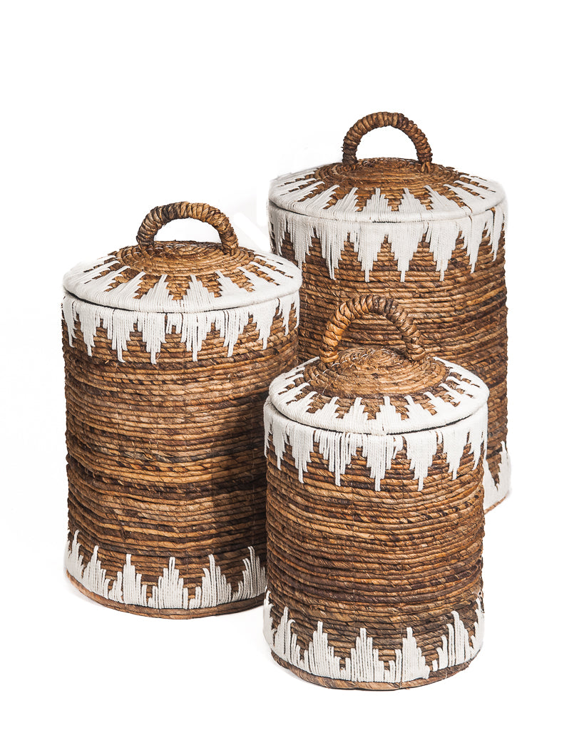 Mand Sekitar naturel/wit van bananenblad gewoven met touw