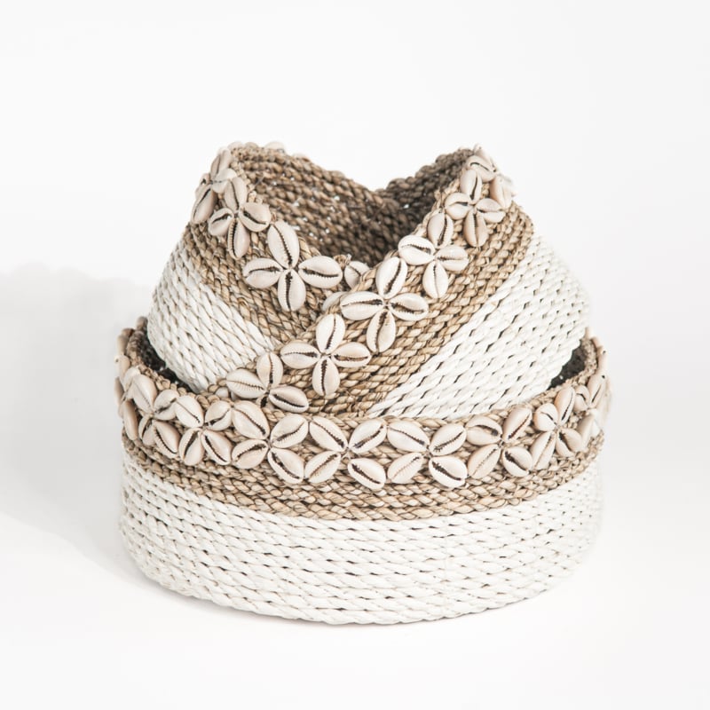 Mandje seagrass met schelpjes natural/wit