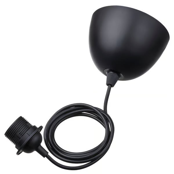Schwarze Pendelleuchte, vorinstalliert in der Lampe