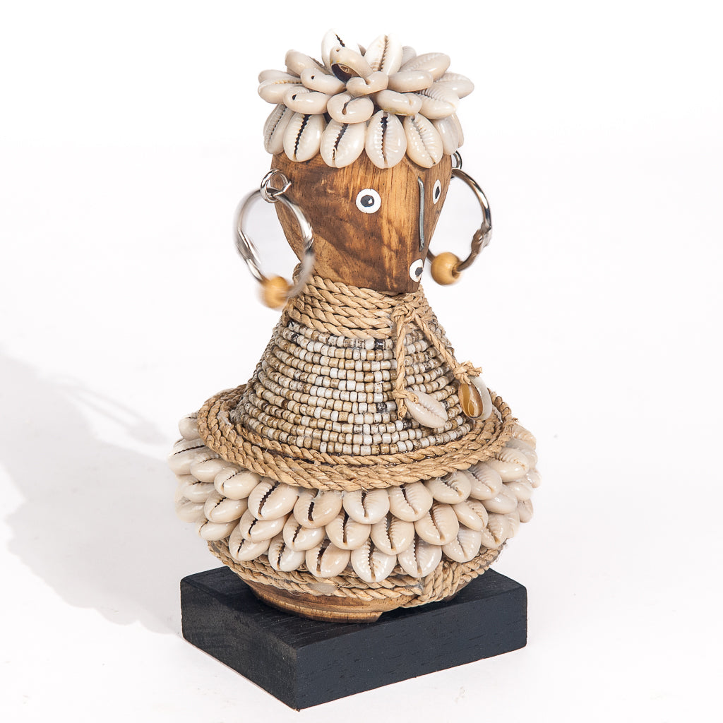 Teak-Timor-Maske auf Ständer