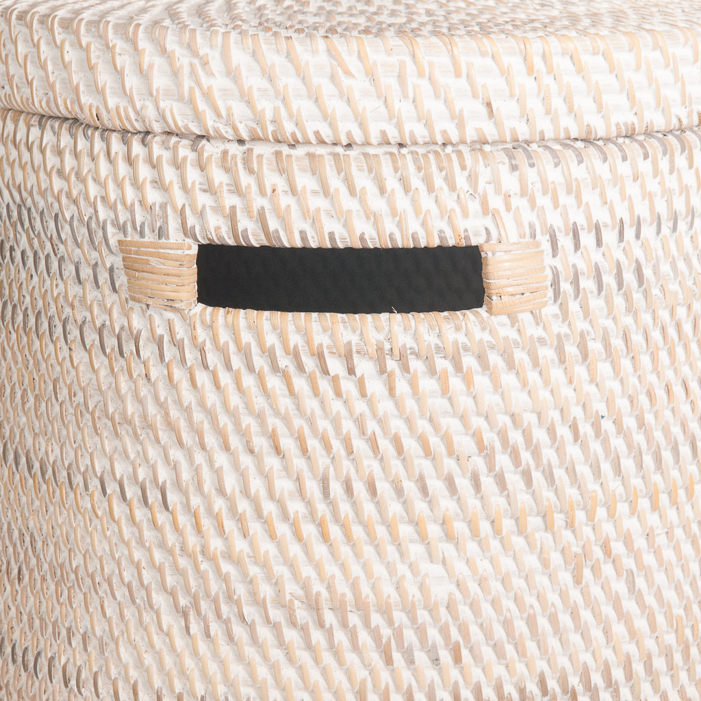 Wasmand keranjang in whitewash rotan